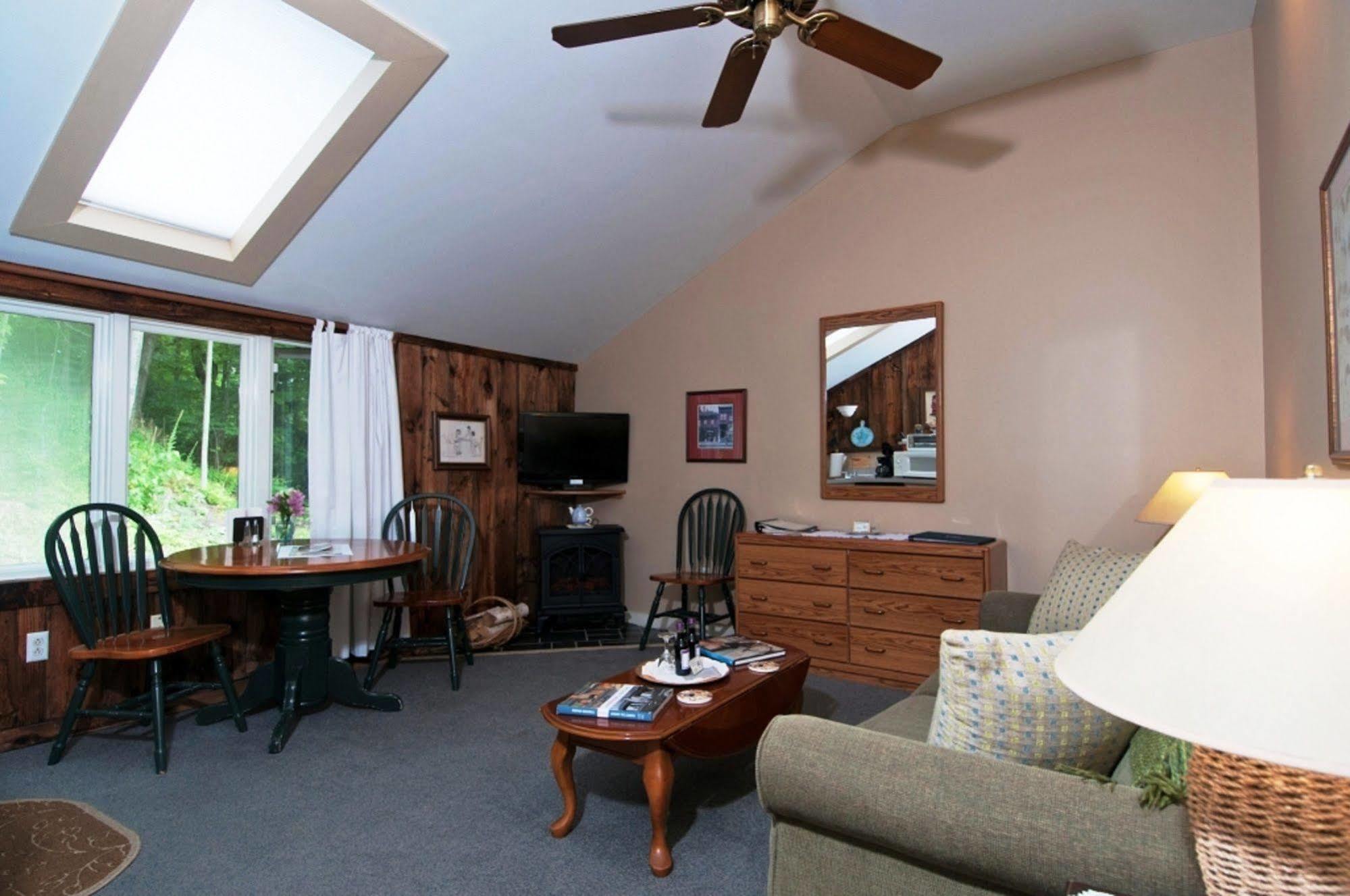 Bed and breakfast Shaker Mill 5*